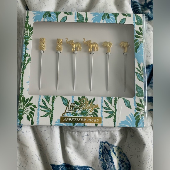 Lilly Pulitzer Gold Appetizer Picks NWT - Picture 1 of 2